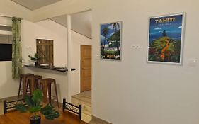 Taharu'U Guest House By The Beach