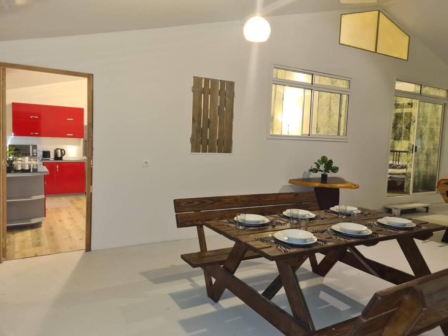 Taharu'U Guest House By The Beach Papara Extérieur photo