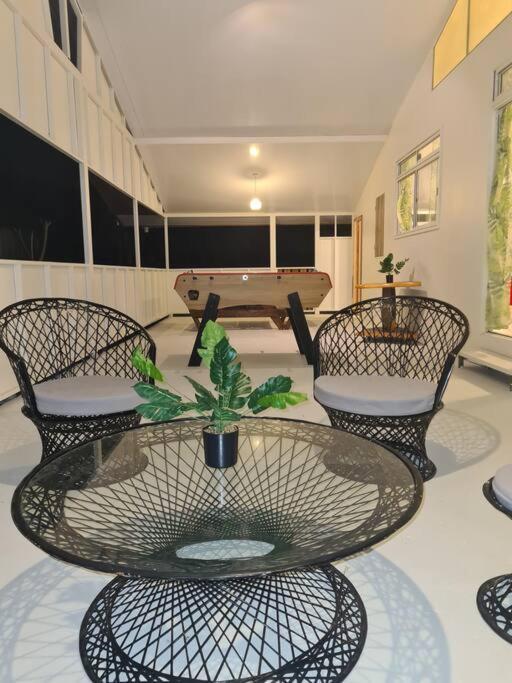 Taharu'U Guest House By The Beach Papara Extérieur photo
